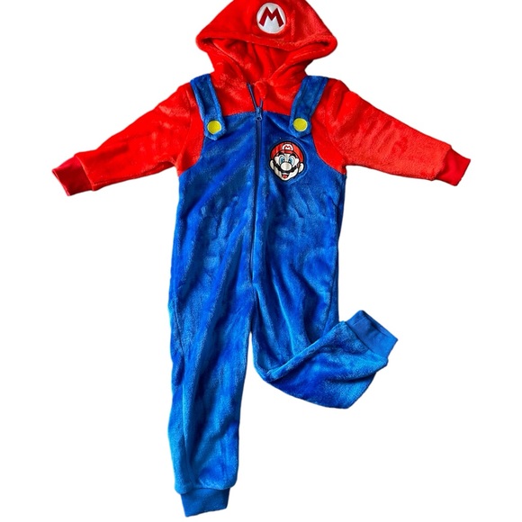 Super Mario 100 % Polyester Boys Onesie. - Picture 2 of 9